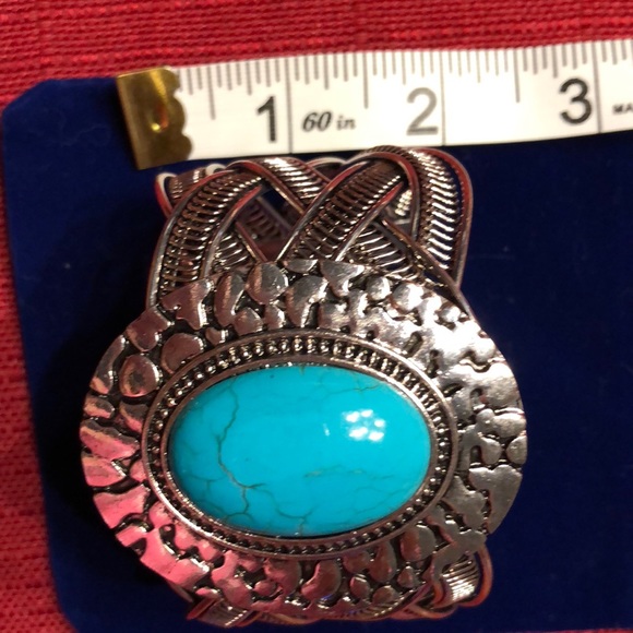 Turquoise Cuff Bracelet - Picture 6 of 6